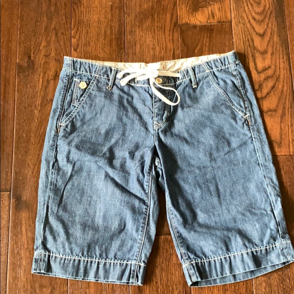 Gap jean shorts